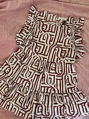 Women’s Mini Dress in White & Burgundy Geometric Print
